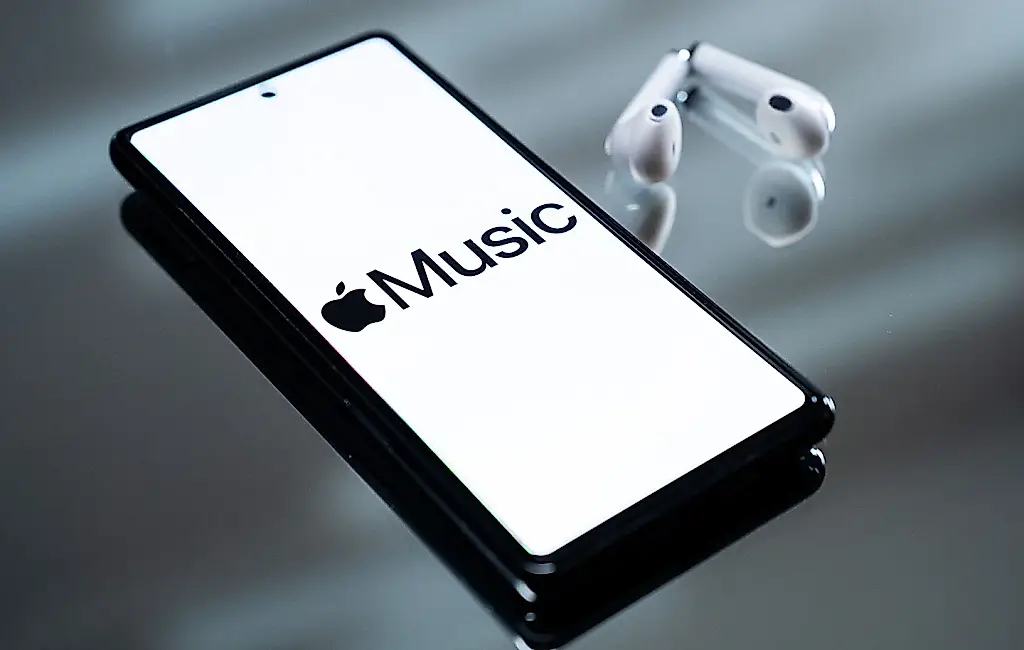 Apple Music etiqueta la música creada con IA