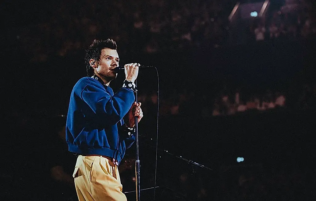 Harry Styles y una noche sin móviles