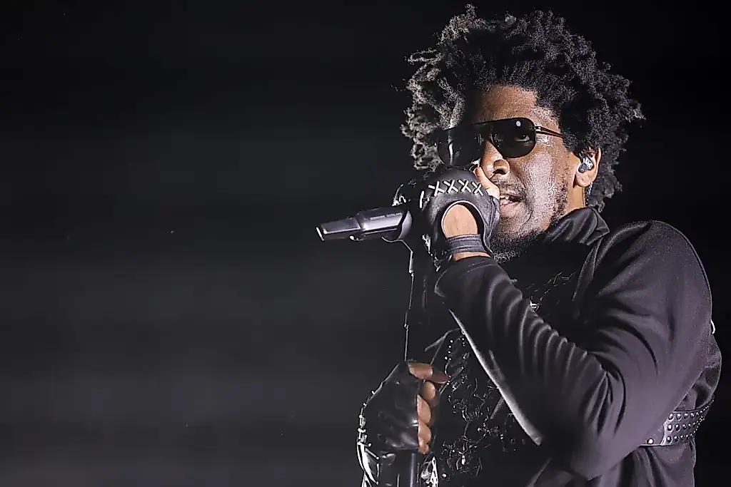 Громкий разрыв Labrinth с индустрией