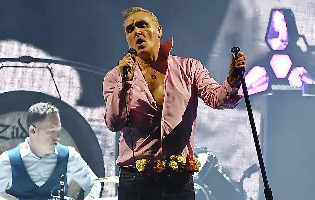 Испанское посольство высмеивает отмену концерта Morrissey