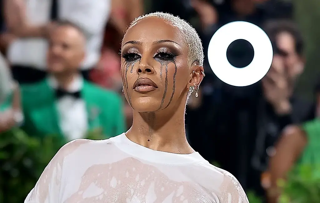 Doja Cat y su guerra contra los críticos de internet