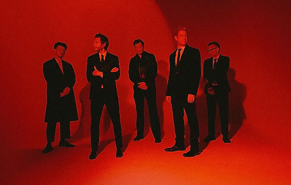 Interpol presenta un nuevo tema