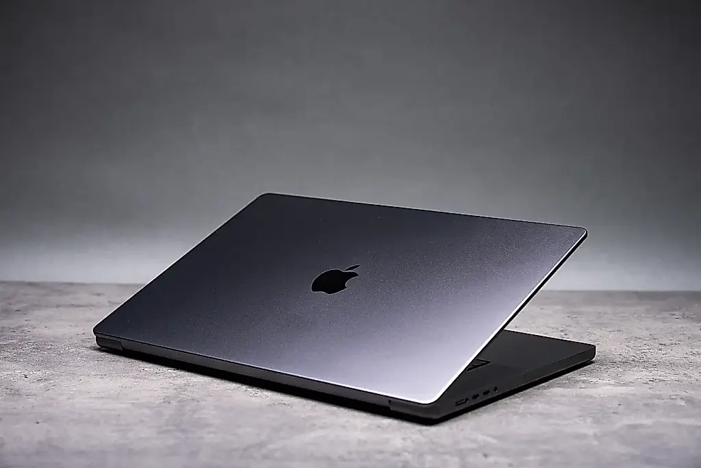 Новый MacBook Pro: быстрый, но знакомый