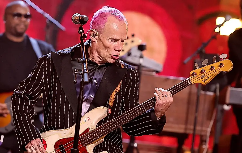 La extraña lesión de Flea, de RHCP