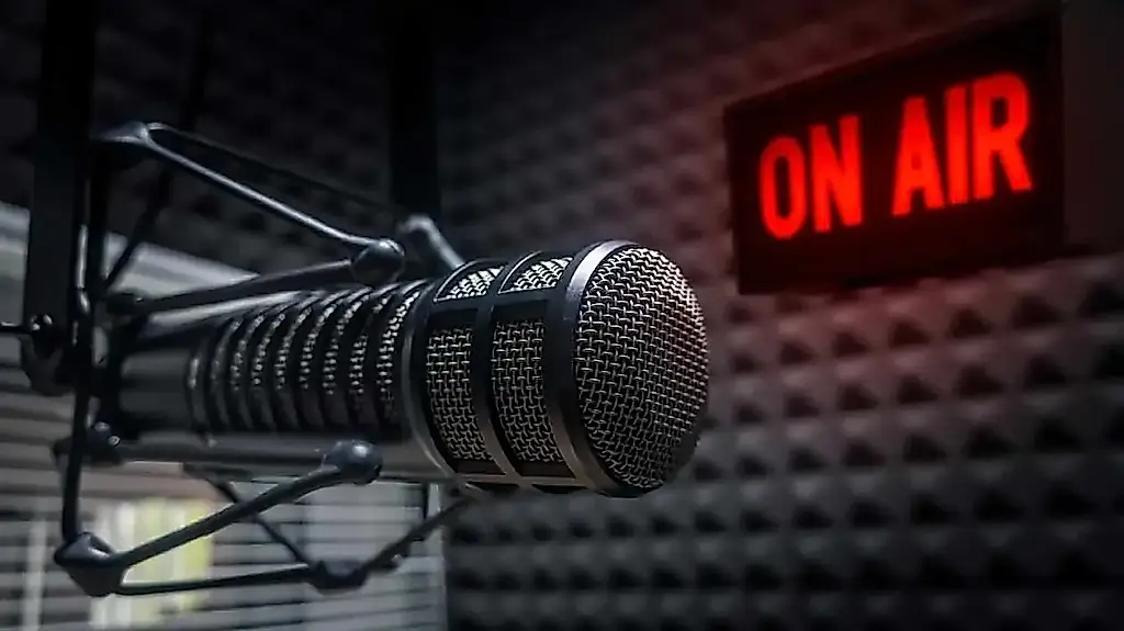 Australia revisa los topes a los derechos de emisión radiofónica