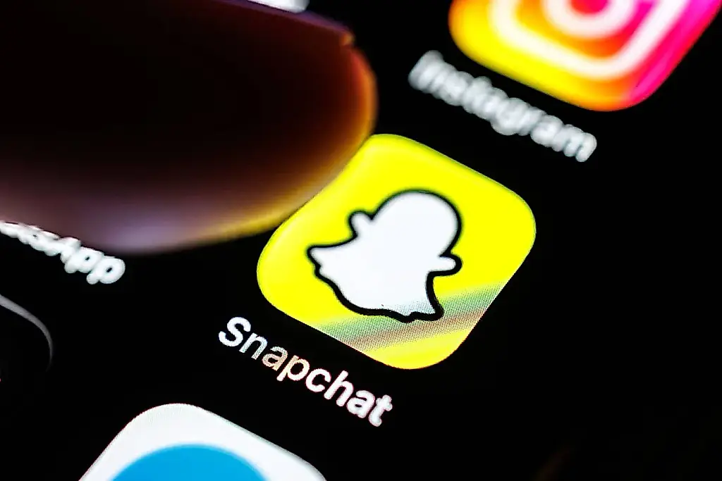 La batalla por los niños: la UE acorrala a Snapchat