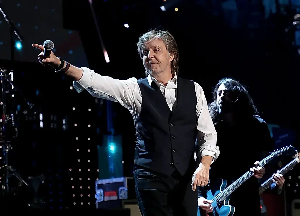 Paul McCartney en el club Fonda