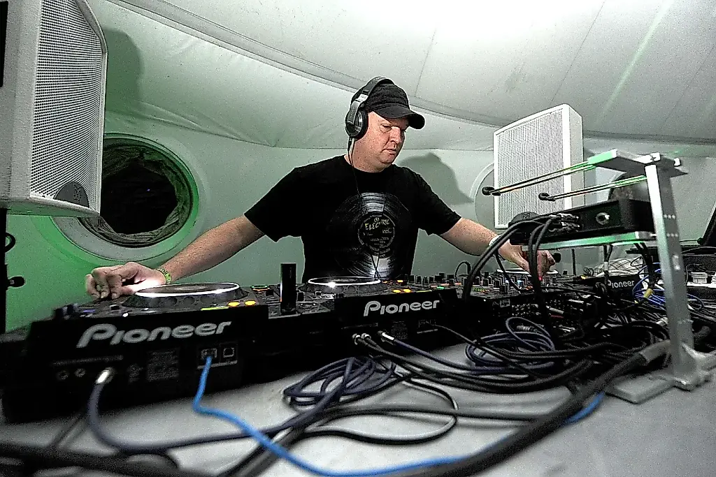 Muere la leyenda DJ Dan