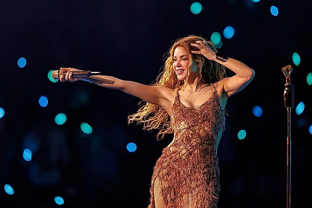 Shakira baila con tigres y estrena un nuevo éxito al comenzar su gira por EE. UU.