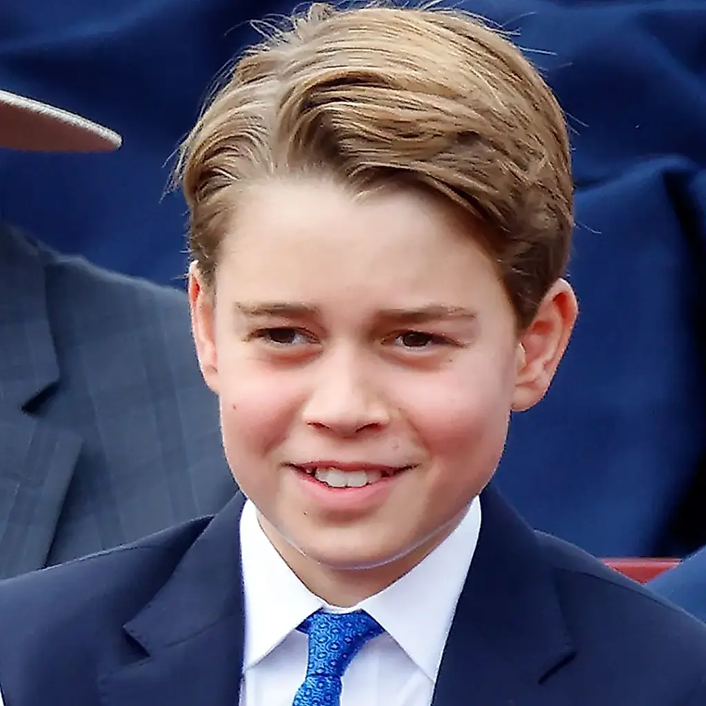 El príncipe George seguirá una insólita tradición real en Eton junto a William y Kate