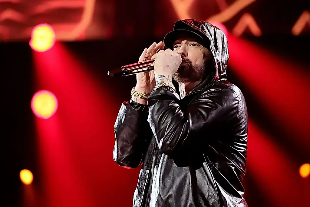 Un tribunal permite a la editorial de Eminem demandar a Meta por 109 millones de dólares