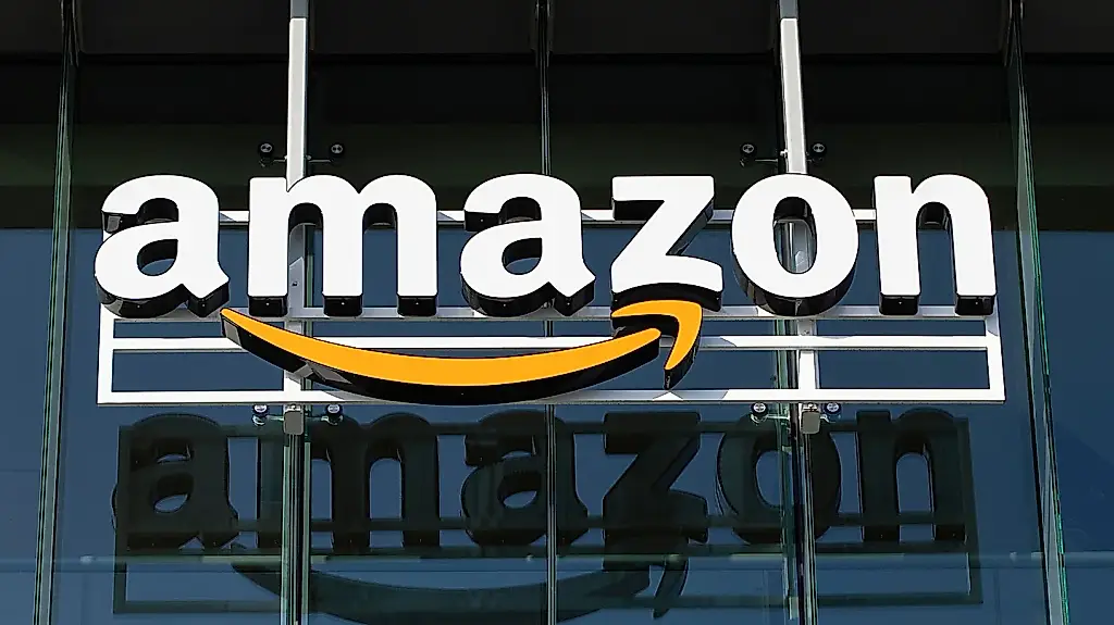 Amazon investiga a sus empleados tras las críticas a sus centros de IA