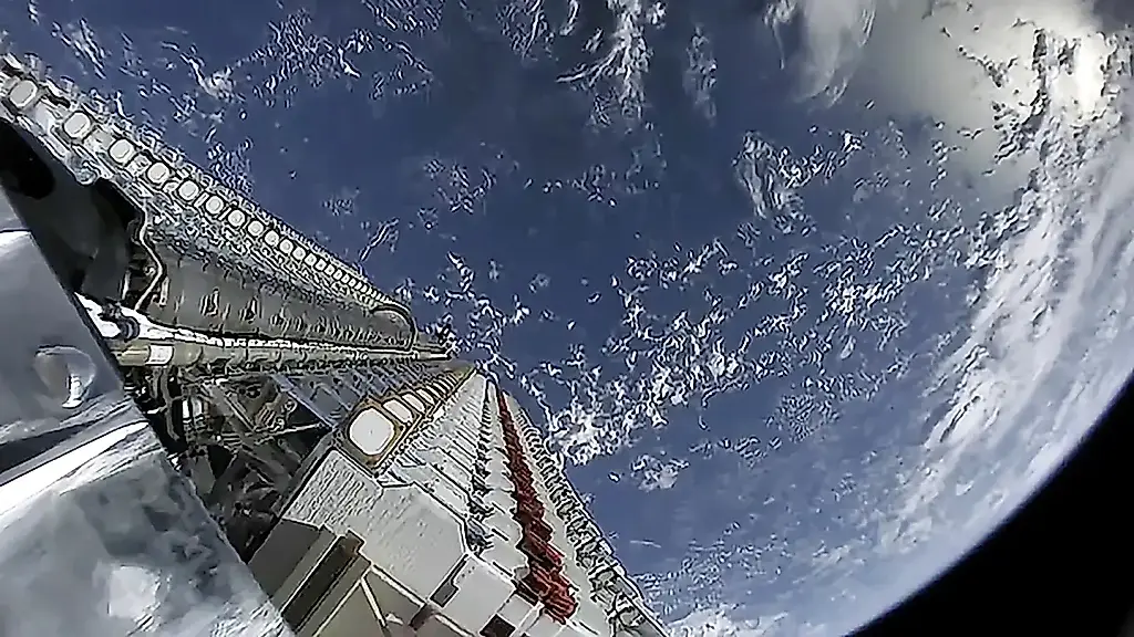 SpaceX prepara una revolución móvil: Starlink desafía a los gigantes de las telecomunicaciones