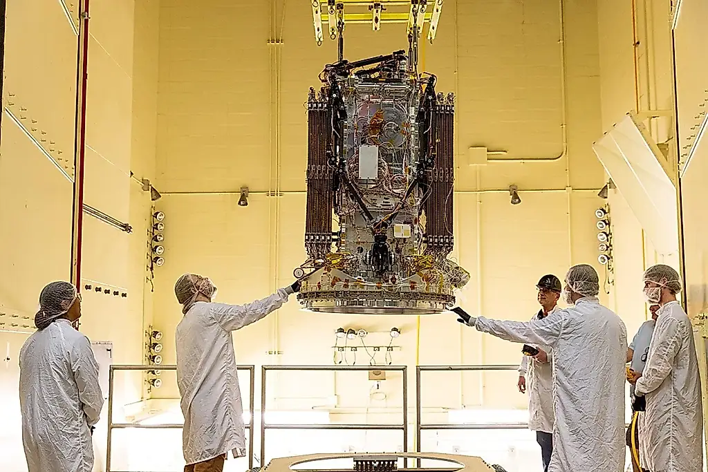 NASA пытается спасти телескоп Swift от падения на Землю