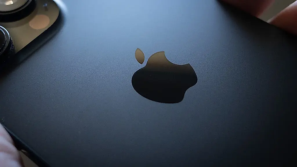 Складной iPhone выйдет с нехваткой