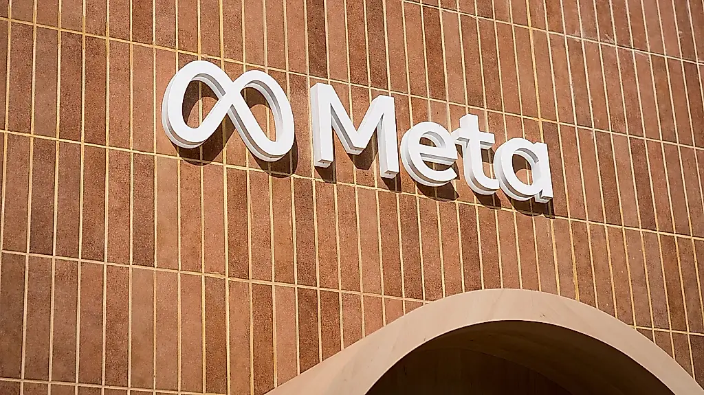 Meta afronta demandas estatales por 1,4 billones de dólares por la adicción a las redes sociales