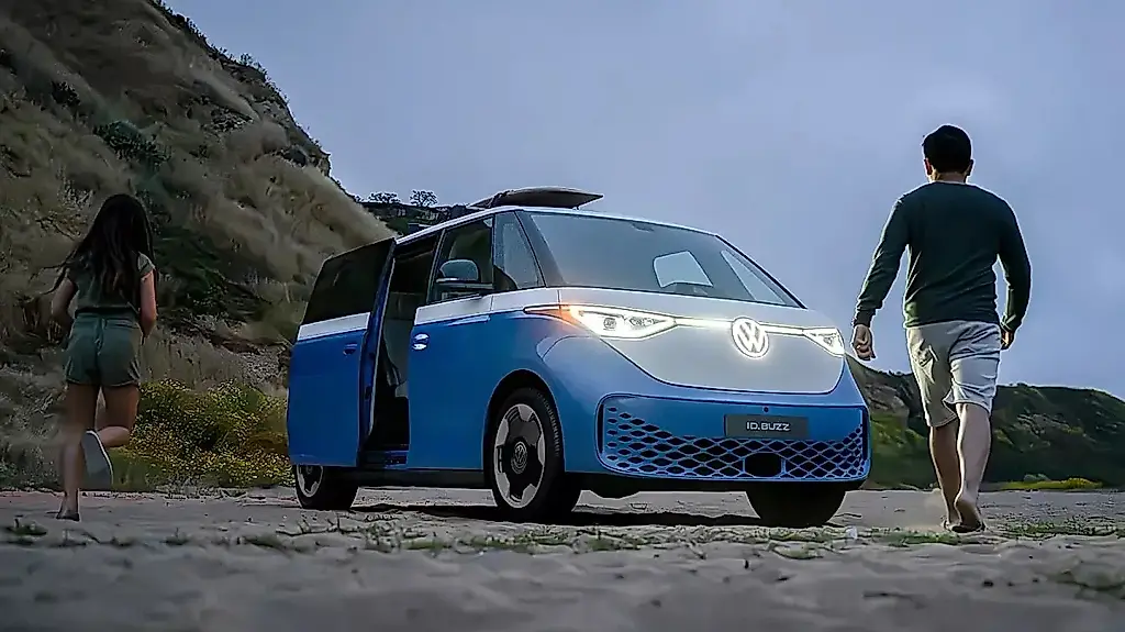 Volkswagen возвращает ID.Buzz для 2027 года: встречайте новый кемпинговый вариант!