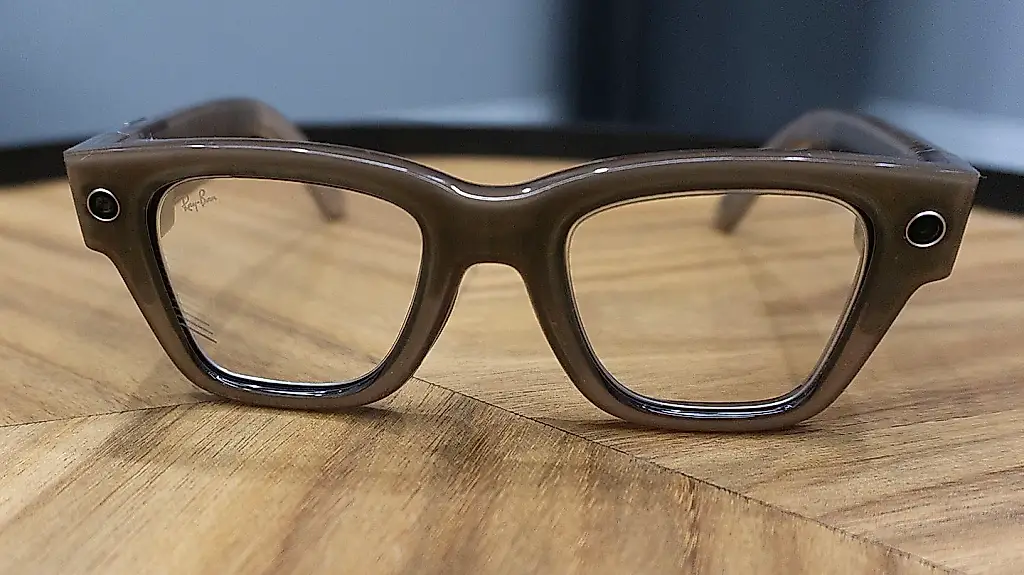 Meta abre sus gafas inteligentes a aplicaciones y juegos de terceros