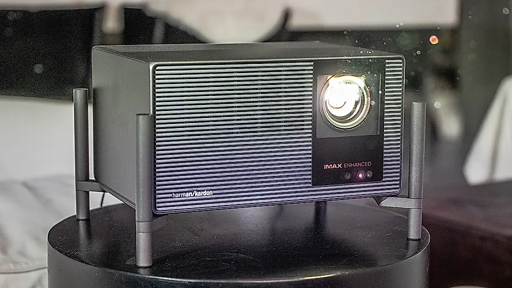 Reseña de XGIMI Titan Noir Max: imagen excelente, pero escaso en funciones