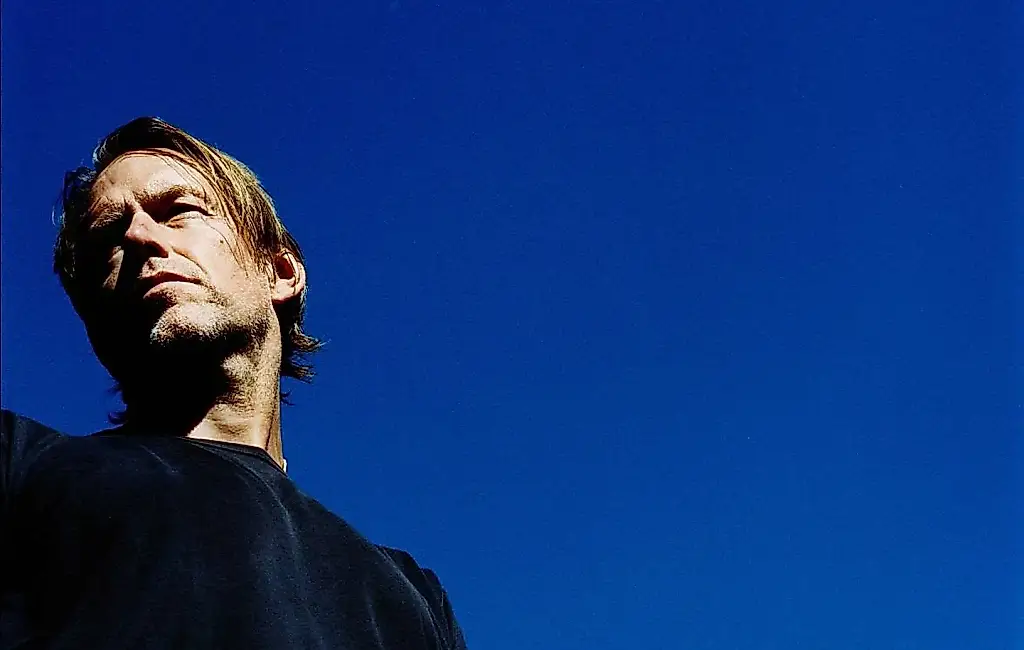 Ed O’Brien – «Blue Morpho»: del paso por la depresión a la luz