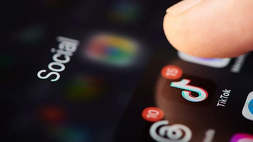 Cómo sortear los bloqueos y la vigilancia en las redes sociales en 2026