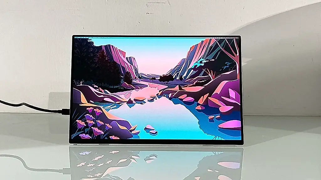 Acer ProDesigner PE160WUT: análisis del monitor OLED de alta resolución y frecuencia de refresco que perjudica su acabado antirreflejos