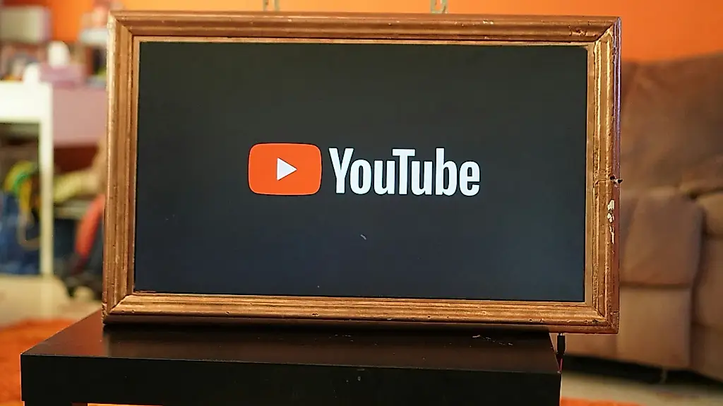 YouTube detectará y etiquetará los vídeos creados con IA