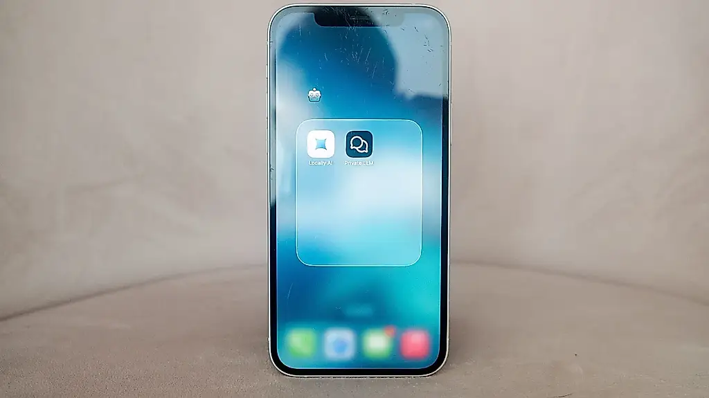 Cómo ejecutar un chatbot de IA local en tu iPhone
