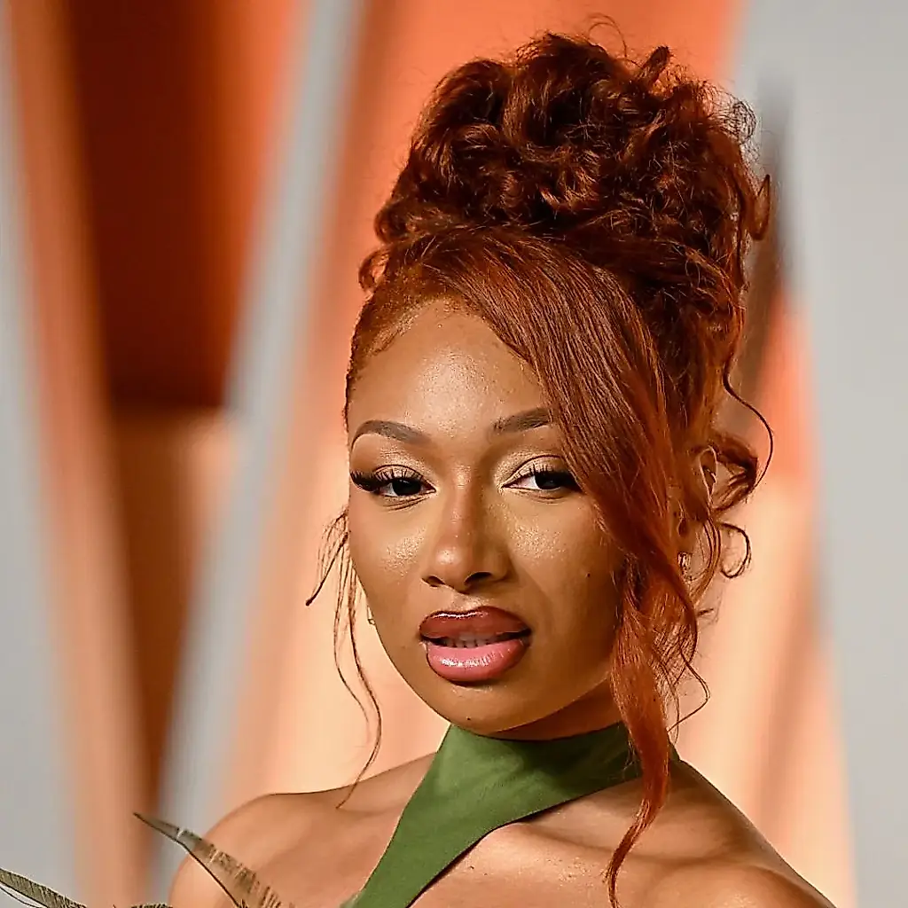 La coleta perfecta de Megan Thee Stallion: un giro radical de estilo