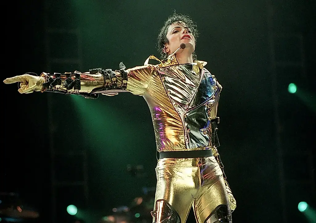 El «Chicago» de Michael Jackson irrumpe en las listas tras diez años en silencio