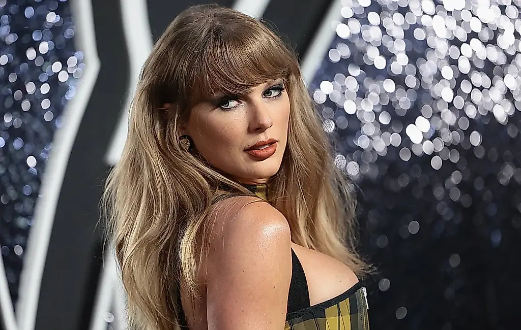 El doble juego de Disney: cómo escondió a Taylor Swift en Toy Story 5