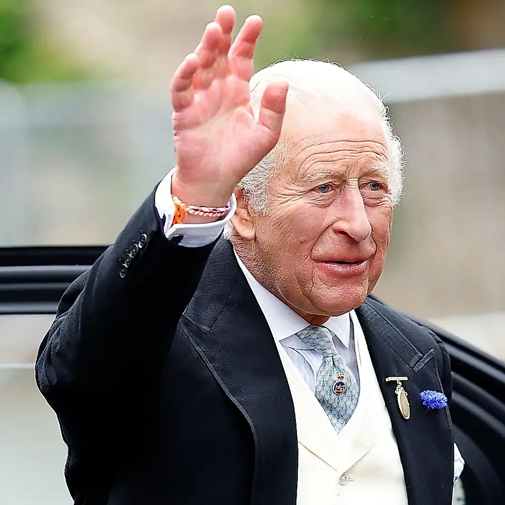 Un antiguo mayordomo real habla de la boda de Peter Phillips y de las costumbres de Carlos III