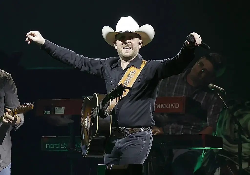 Justin Moore cancela sus conciertos para cuidar su salud