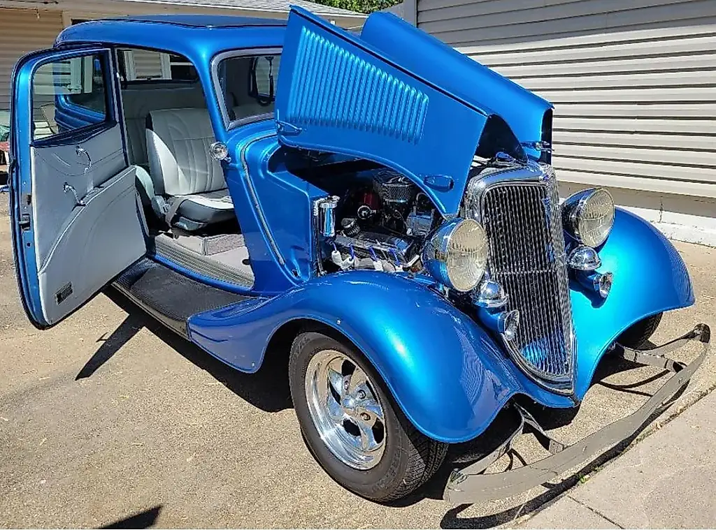 Загадочный Ford Deluxe 1934 года: живая легенда на колесах