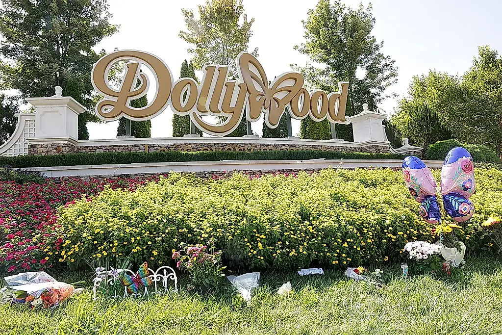 Dollywood mantendrá vivos los sueños de Dolly Parton