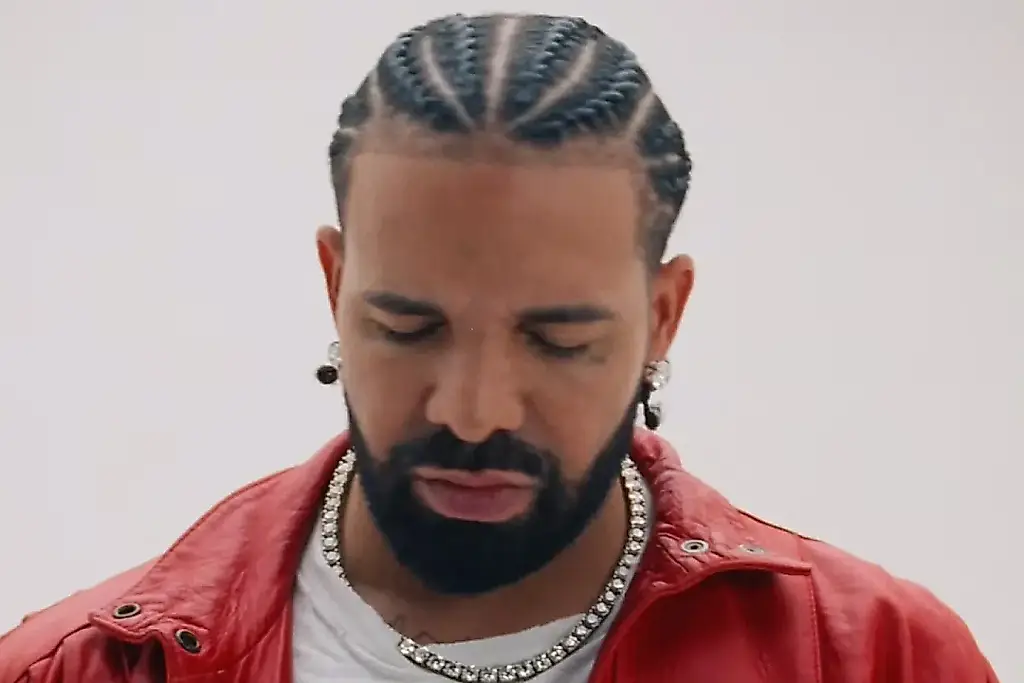 Drake recupera «FOMO» y anuncia una gira mundial para 2027