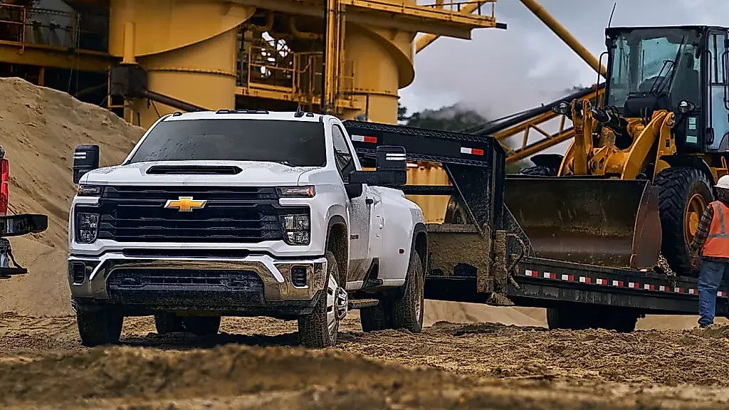 GM desafía a Ford: el nuevo Duramax V-8 llegará en 2027