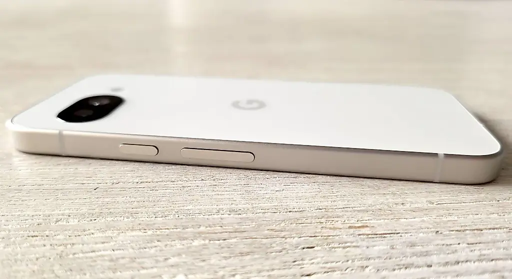 Google Pixel 9a: Новый стандарт или очередной обман?