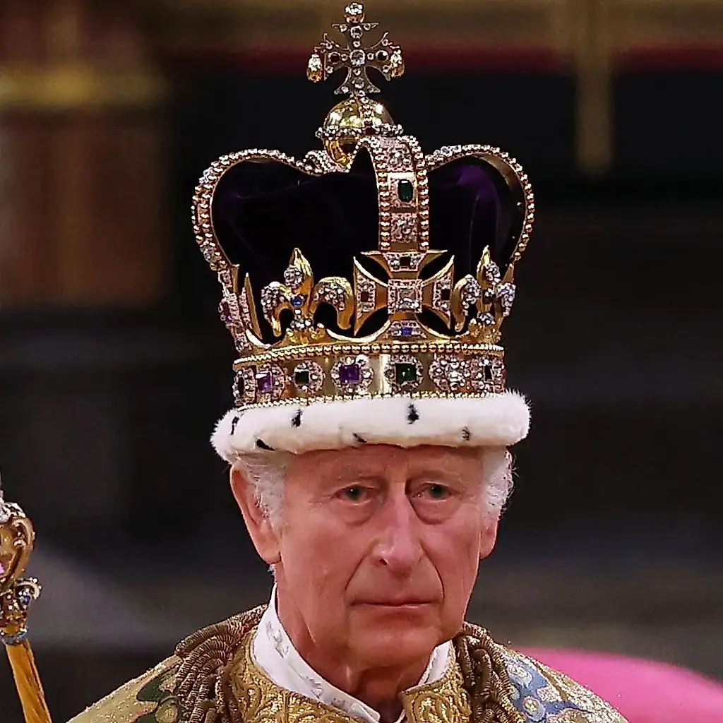 El despiste de un jardinero, o cómo el rey Carlos contuvo la flema británica