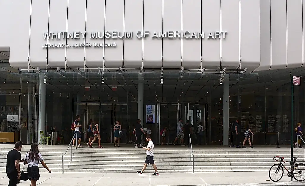 Забастовка отменяется: сотрудники Whitney Museum добились нового контракта перед выставкой Роя Лихтенштейна