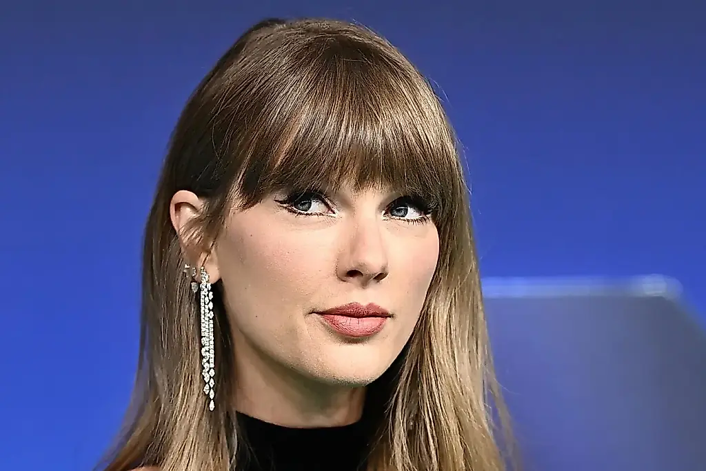 Taylor vuelve a ser la primera: «Patient Zero» mantiene el liderato de la lista británica
