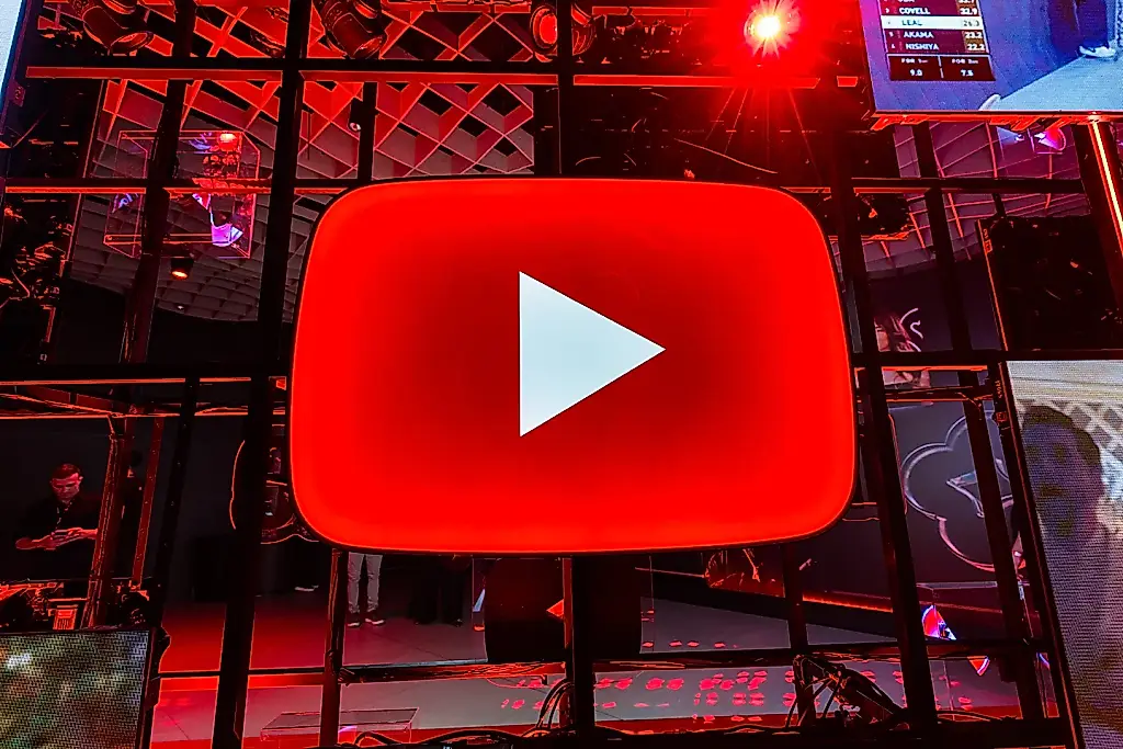 YouTube apunta a los audiolibros: Spotify y Audible tienen un nuevo competidor