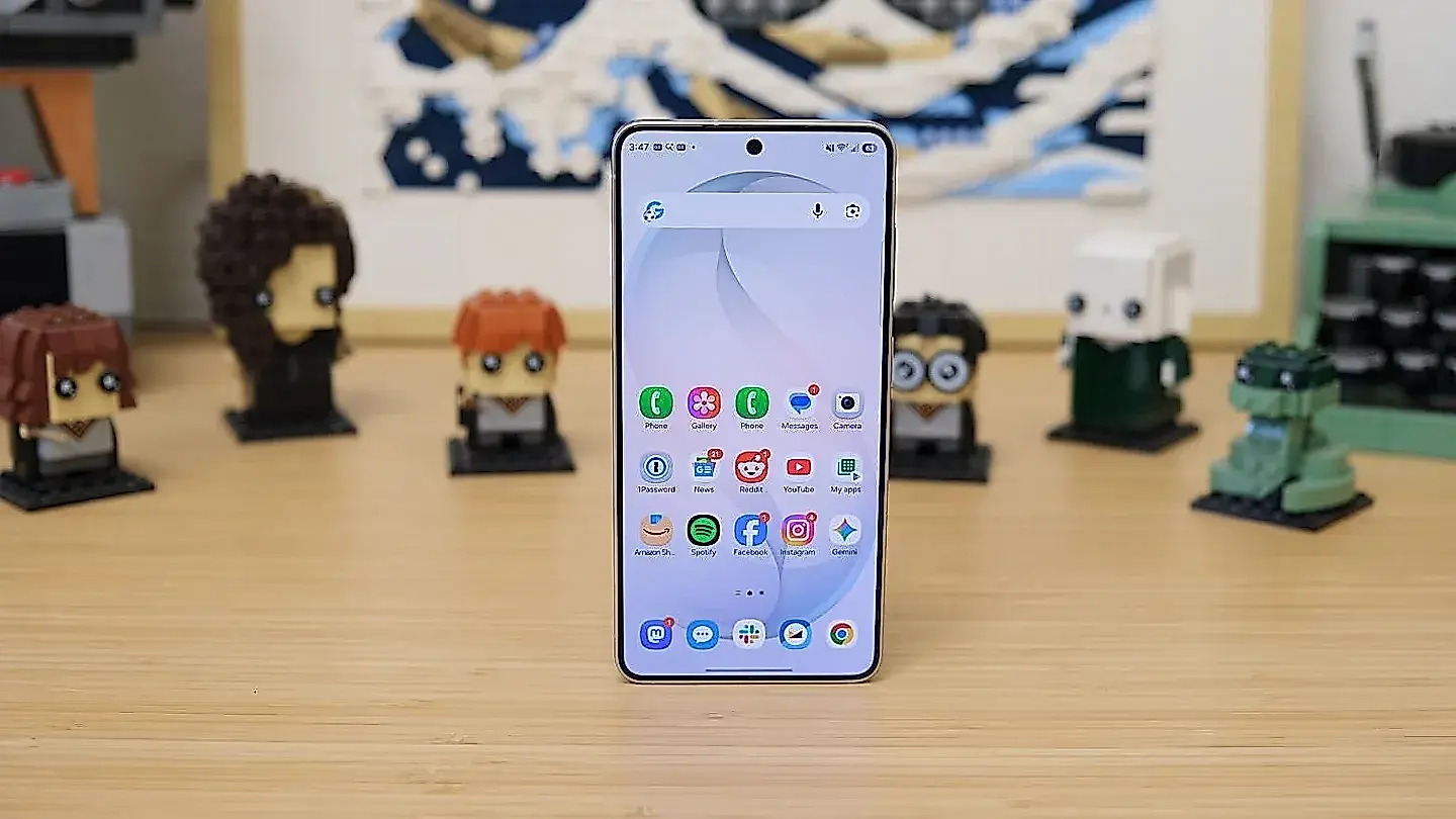 Sony сократила срок поддержки Xperia 10 VI — фото 1