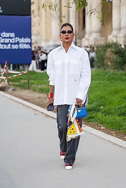 Француженки носят джинсы не по инструкции — фото 6