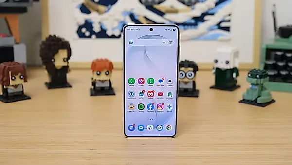 Sony сократила срок поддержки Xperia 10 VI — фото 1
