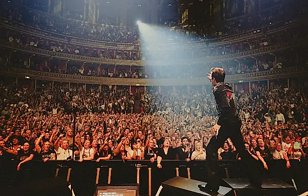 Brandon Flowers une a New Order con Johnny Cash — foto 2