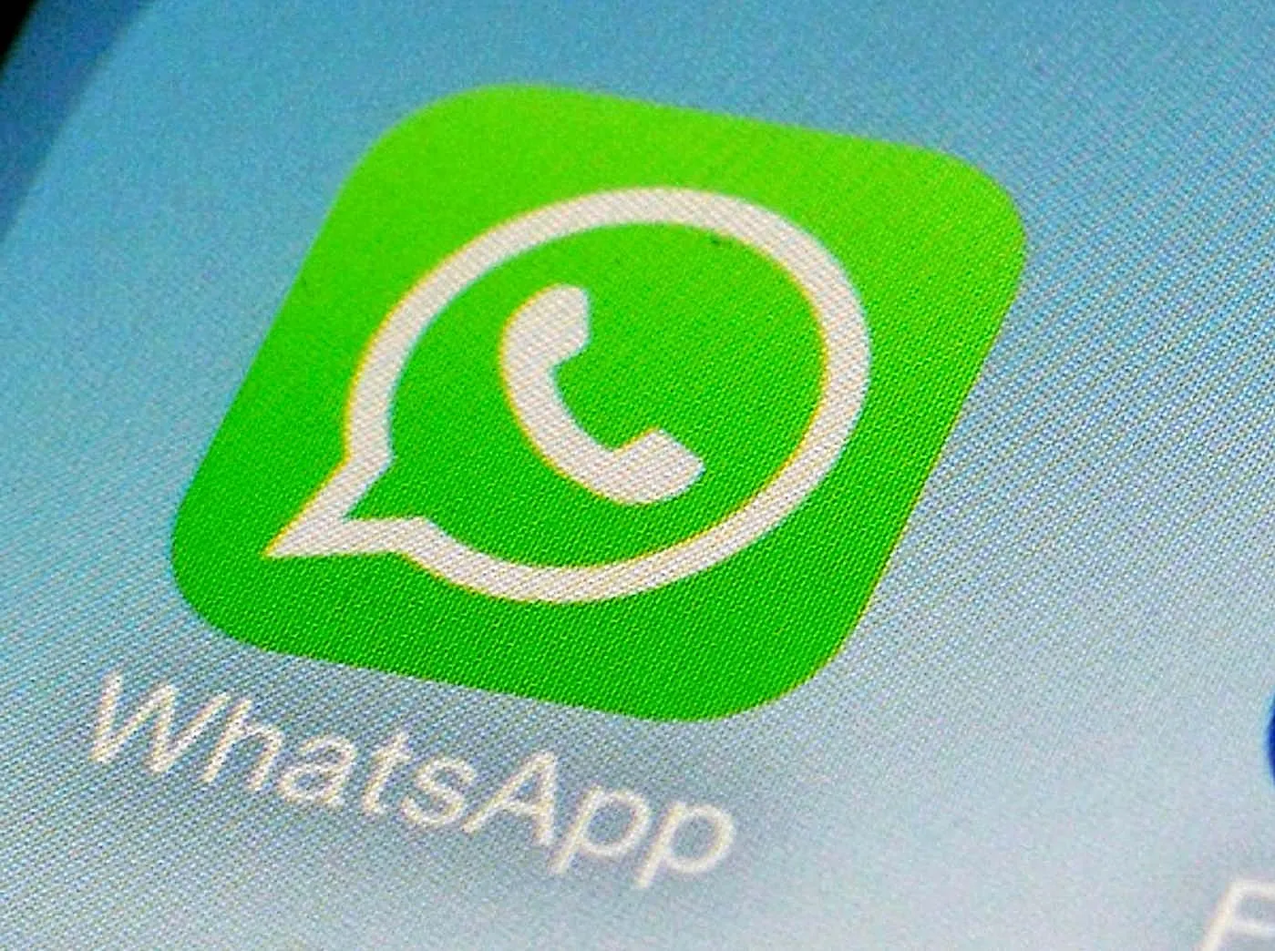WhatsApp попадет под лупу ЕС